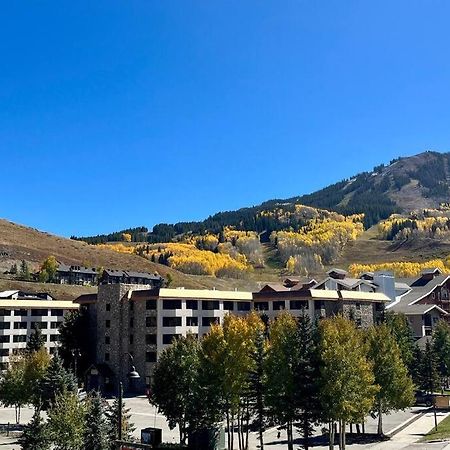Appartamento Mt Cb Mountain Side With King Bed, Hot Tub, Pool & Kitchen! Crested Butte Esterno foto